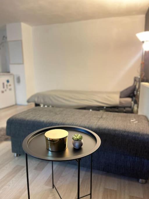 Pallet Bed With Lights Small Studio Cluj-Napoca Exterior photo